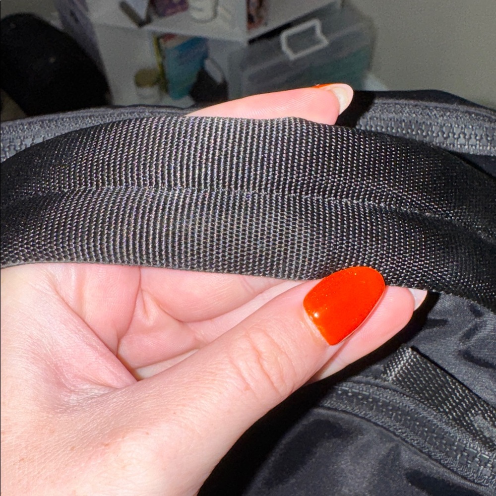 lululemon Backpack - Picture 6 of 6